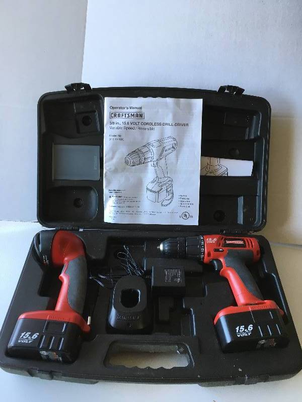 lot 15 image: Craftsman 38 15.6 Volt Cordelss Drill-Driver