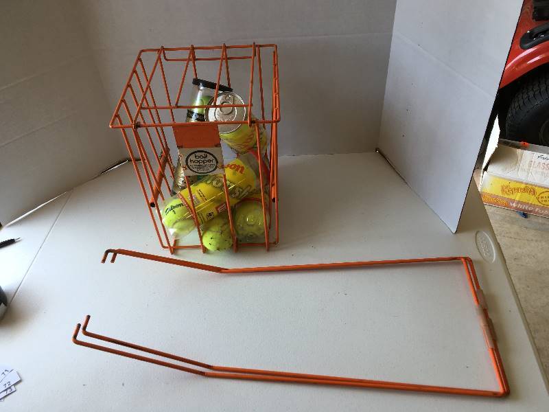 lot 70 image: Tennis Ball Hopper