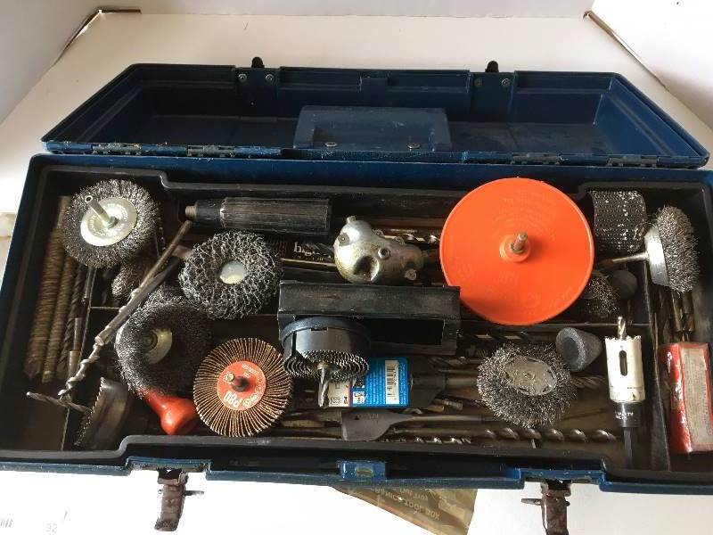 lot 92 image: Popular Mechanics Toolbox & Contents