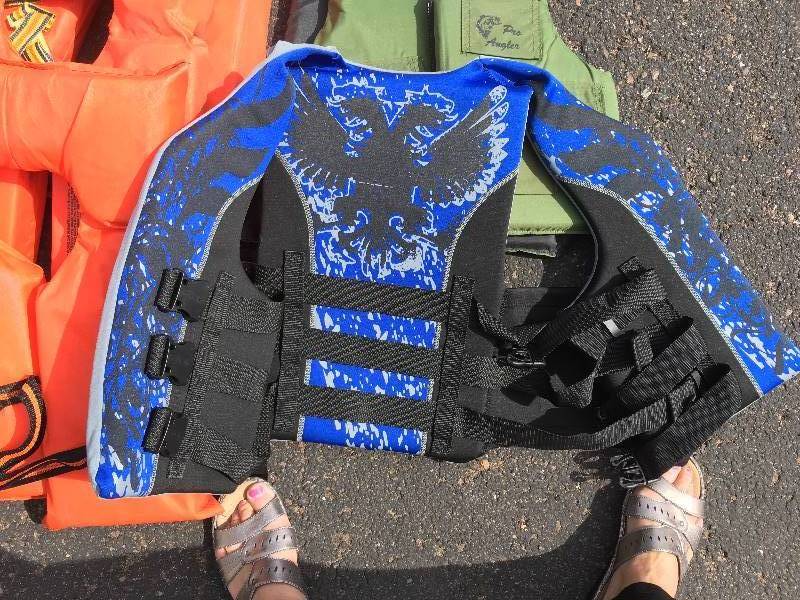 lot 121 image: Life Jackets