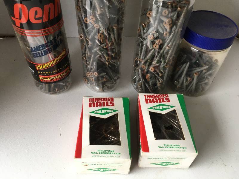 lot 181 image: Threaded Nails & Screws