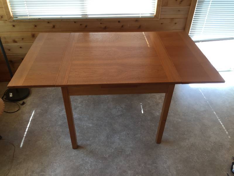 lot 215 image: MCM Teak Table - Drop Leaf