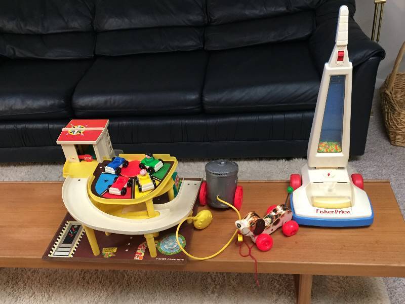lot 253 image: Vintage Fischer Price Toys