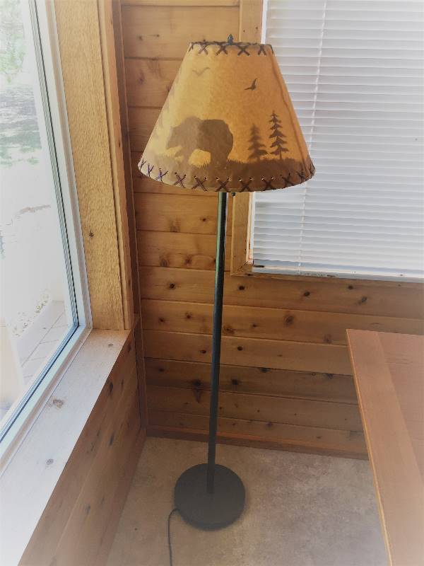 lot 212 image: Metal Floor Lamp with Moose Bear Shade