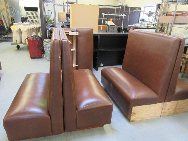 lot 404 image: RESTAURANT BOOTHS