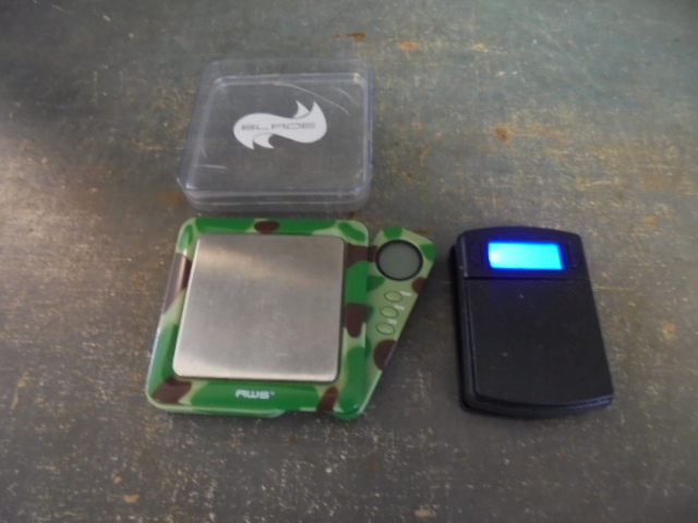MIni Scales