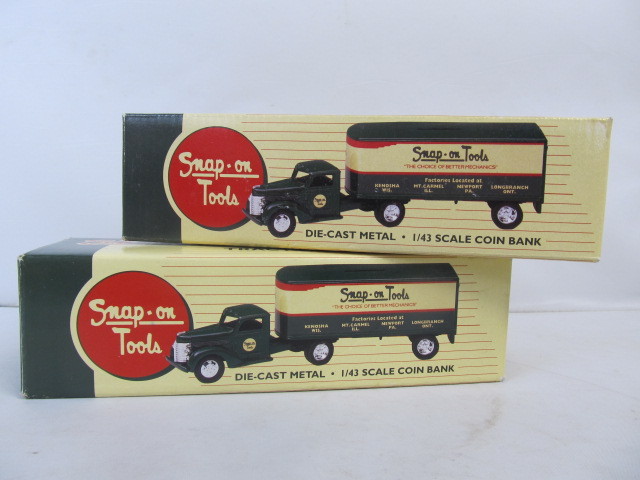 lot 69 image: 2 MIB Ertl Diecast Metal SNAP-ON Coin Banks
