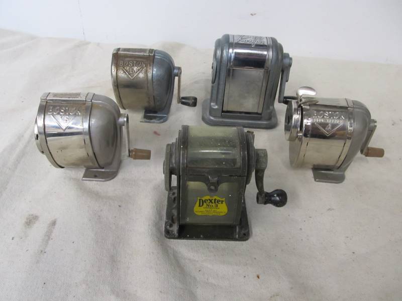lot 38 image: Lot of Old Vintage Pencil Sharpeners