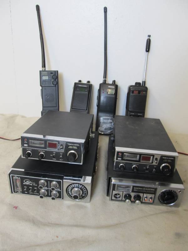 lot 45 image: Vintage CBs Radios etc
