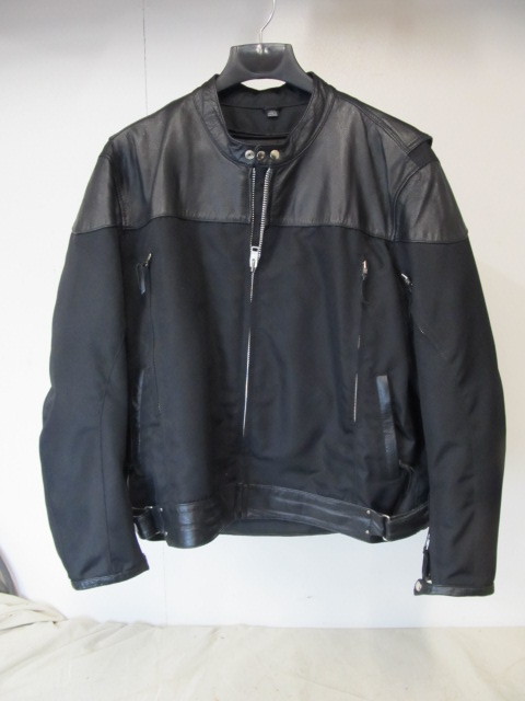lot 122 image: LIKE NEW Mens JAMIN LEATHER Motorcycle Jacket - Size 2XL