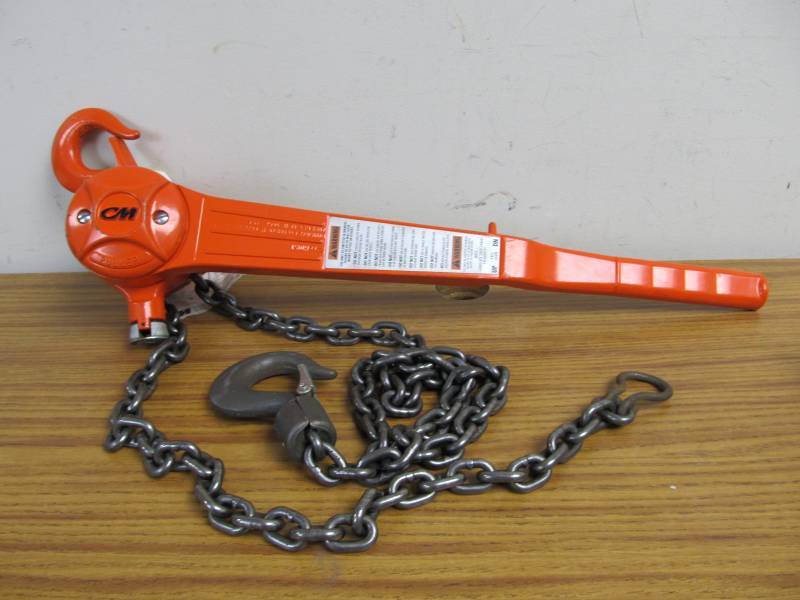 lot 14 image: LIKE NEW Heavy Duty CM 34 Ton Lever Hoist