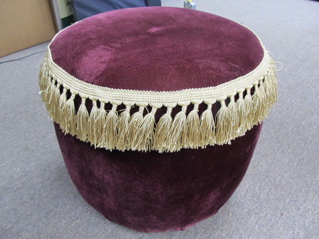 lot 87 image: BRAND NEW Stuffed OttomanChair wTassles