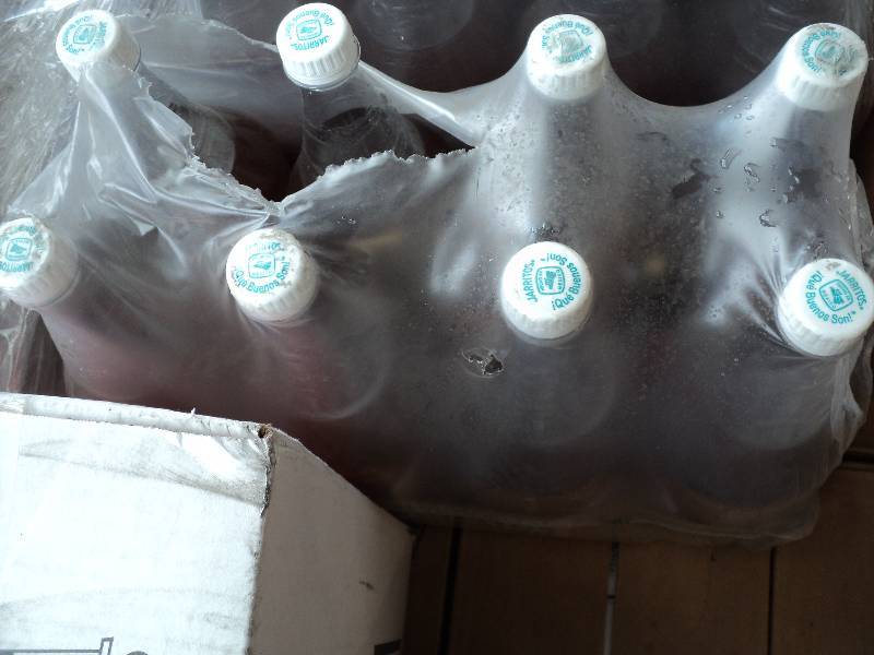 8 bottles of Jarritos Tamarindo sod...