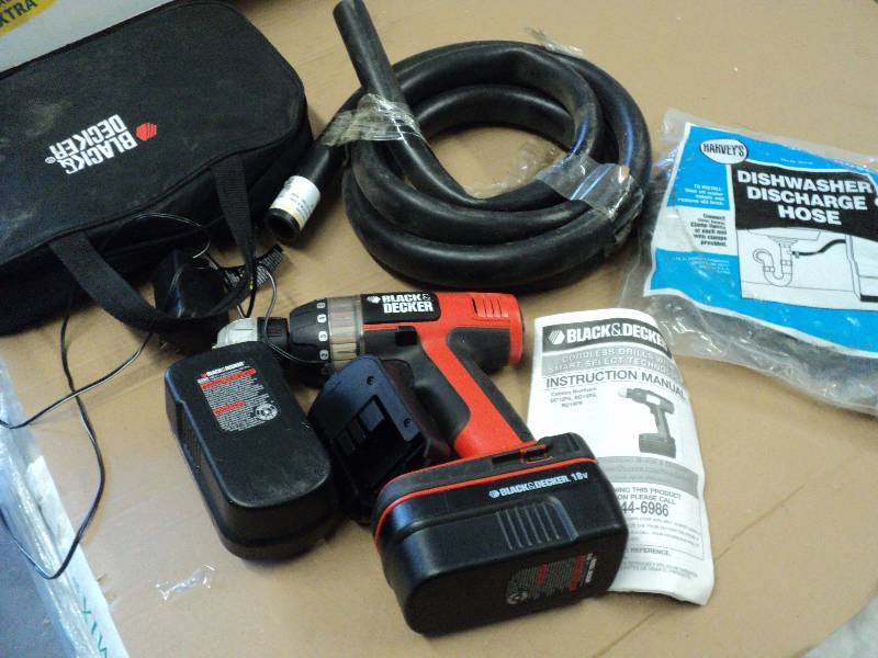 Black and Decker drill and 2 hoses...