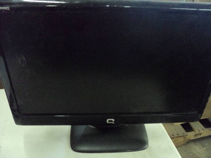 19 Compaq monitor - tested and wor...