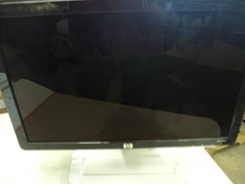 18 HP monitor - tested and works...