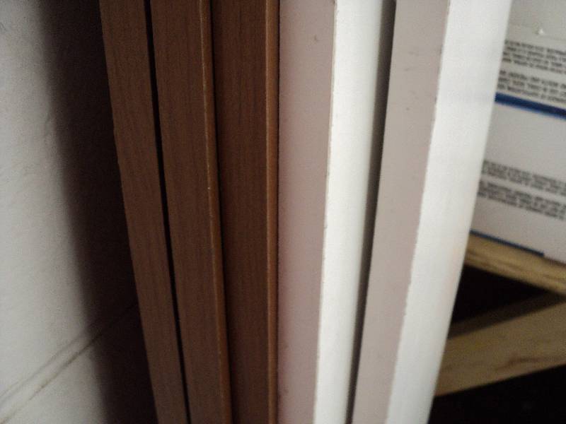 5 shelves - 3 brown and 2 white - 1...