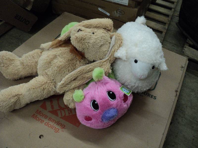 3 stuffed new animals...