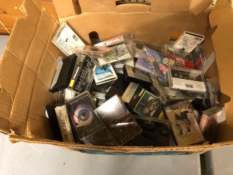 lot 9 image: Tote full of Tapes - Cassettes ALT ROCK - HIP HOP - SOME SEALED
