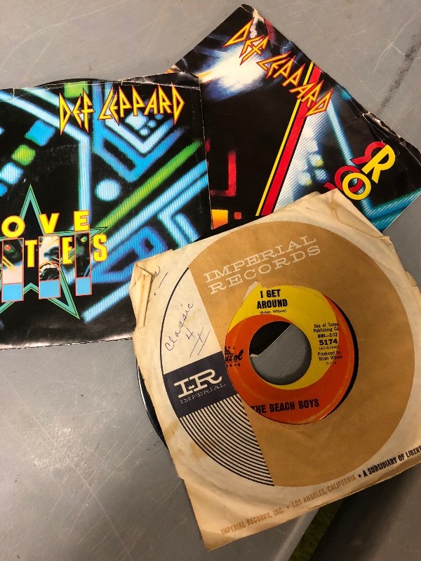 lot 23 image: Box of 45s - Beach Boys - Def Leppard