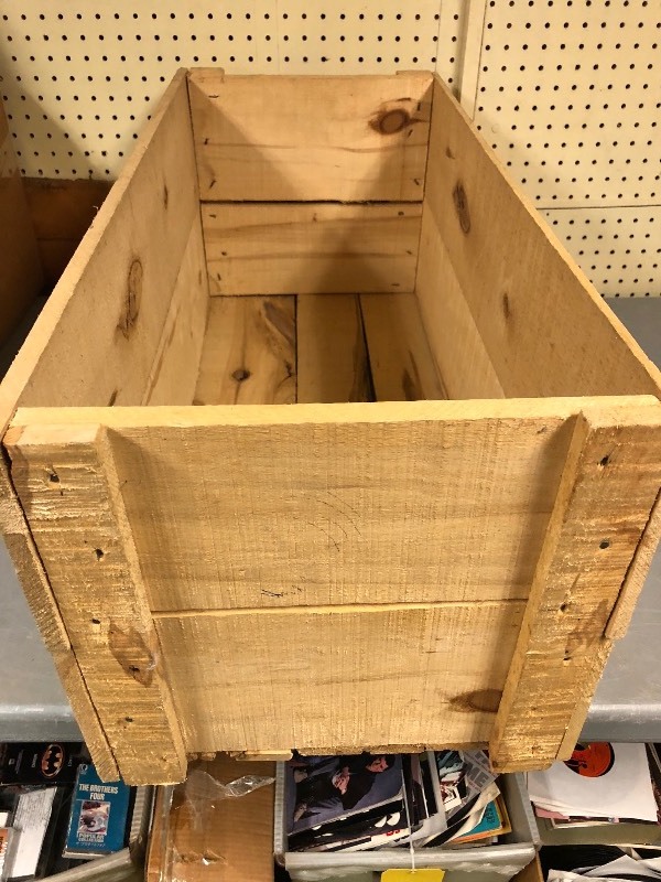 lot 66 image: Wooden Record Crate -