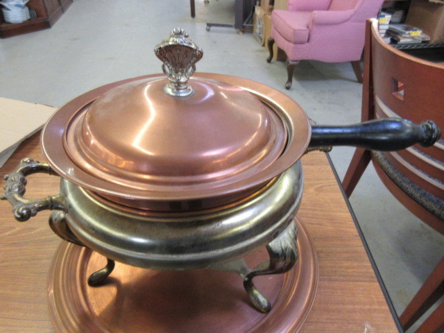 VINTAGE COPPER CHAFFING DISH AND COPPER TRAY