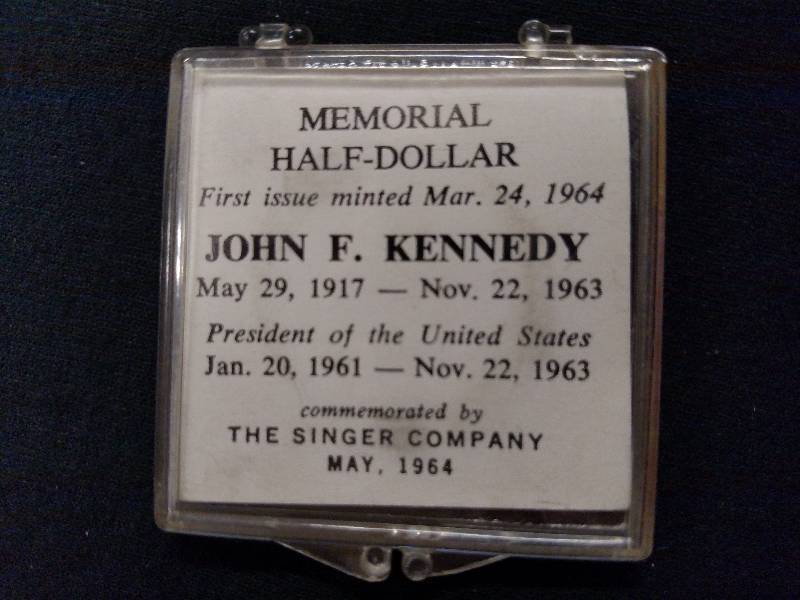 1964 D Kennedy Silver Half Dollar w...