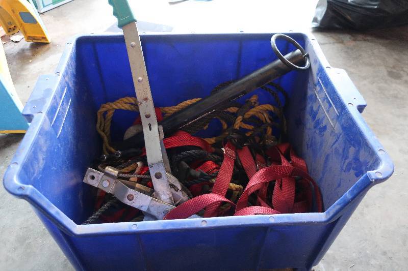 lot 37 image: Masdam power pull and tow ropes