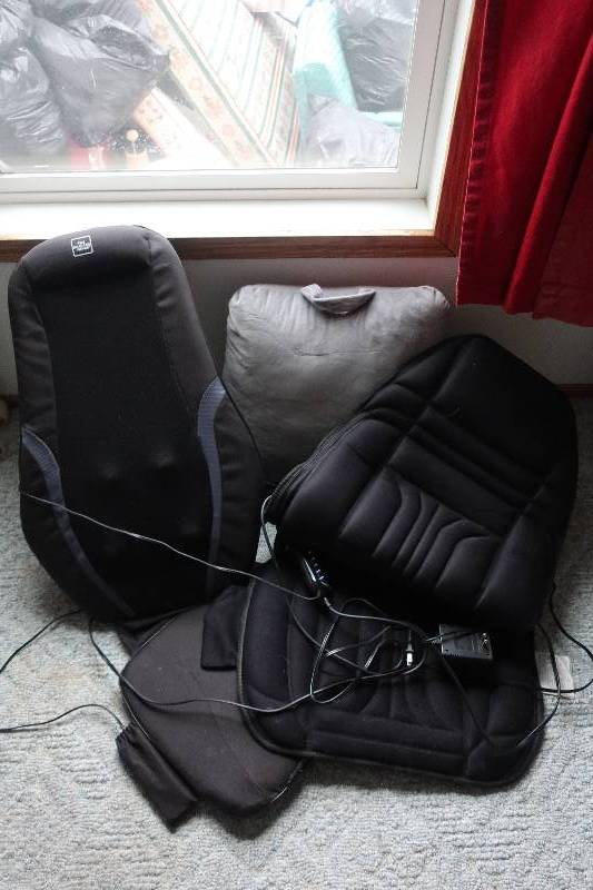 lot 53 image: Massagers and cushion