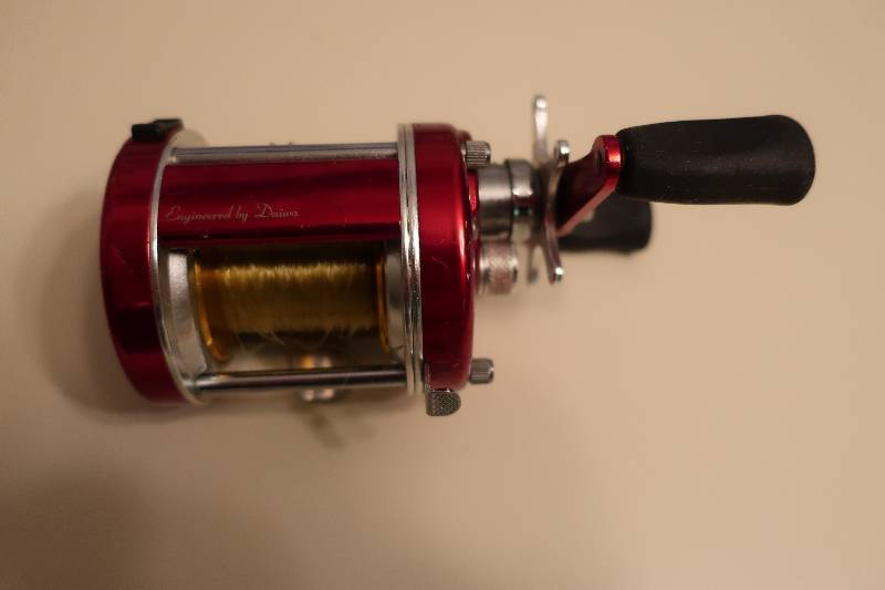 lot 68 image: Fishing reel