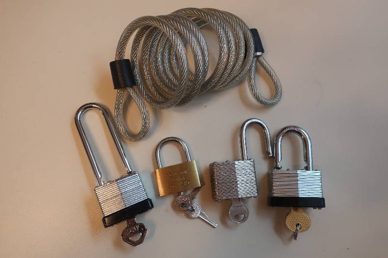 lot 209 image: Padlocks