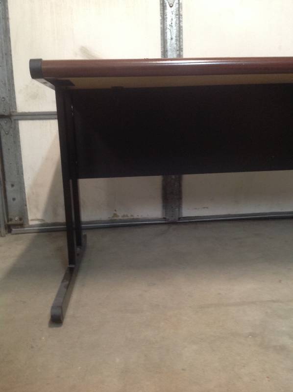 Office workstation steel frame wood top, Pull Down Under Desk Key Board With Mounting Bracket
