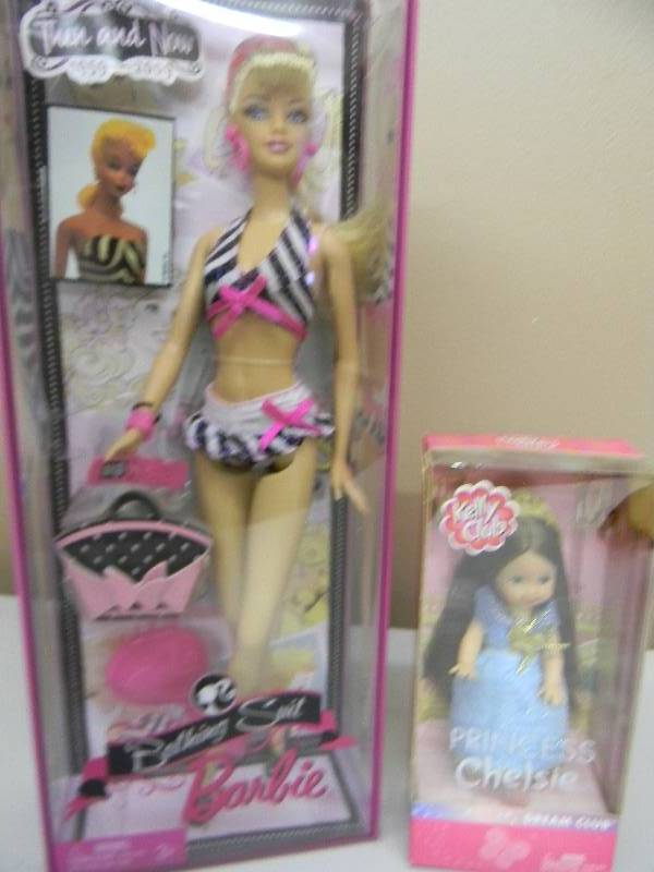 lot 35 image: BARBIE COLLECTION - SEE PICTURES