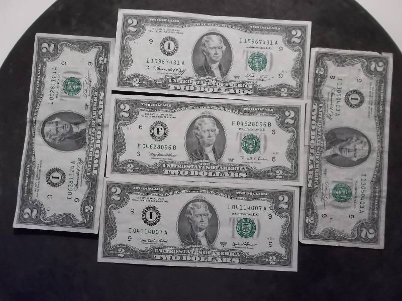 5-2 Dollar Bills
