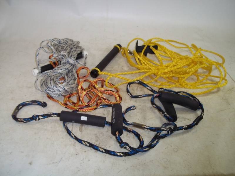 lot 35 image: Pair of Ski ropes