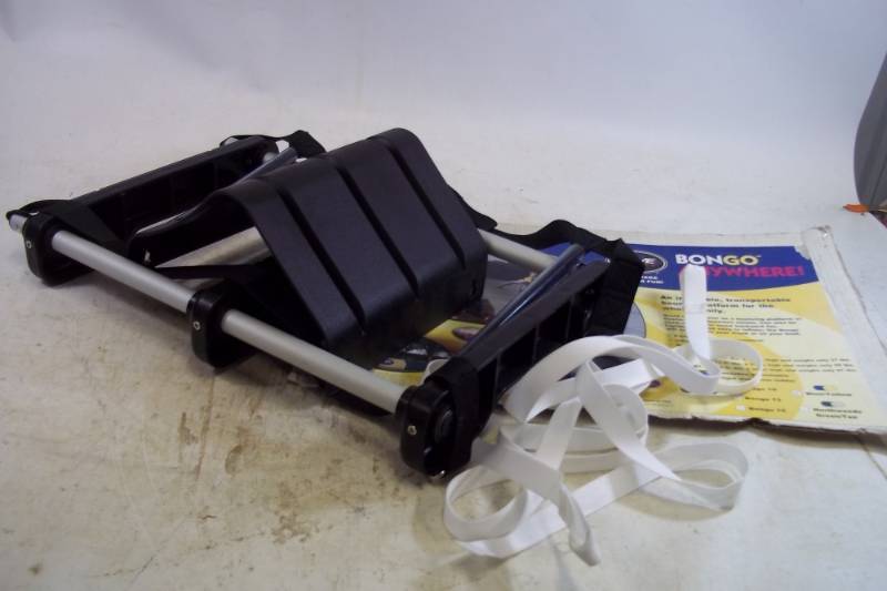 lot 19 image: Bongo Trampoline Ladder