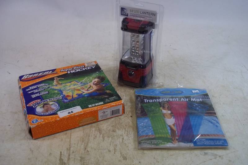 lot 44 image: LED Lantern and water toys