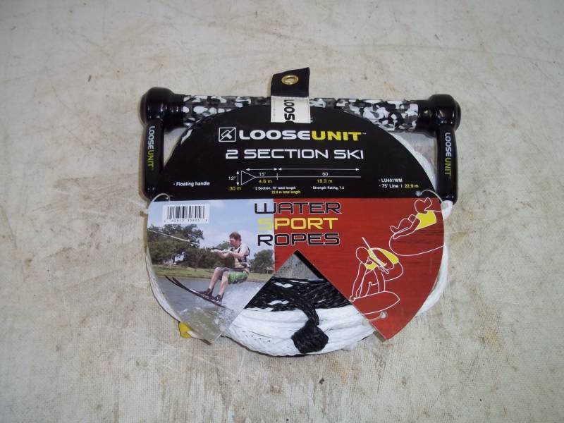 lot 53 image: Ski rope in Package