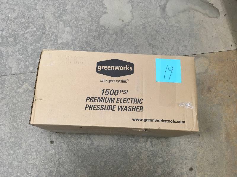 GreenWorks GW1501 1500 PSI 1.1 GPM 13AMP Hand Carry Electric Pressure Washer not used