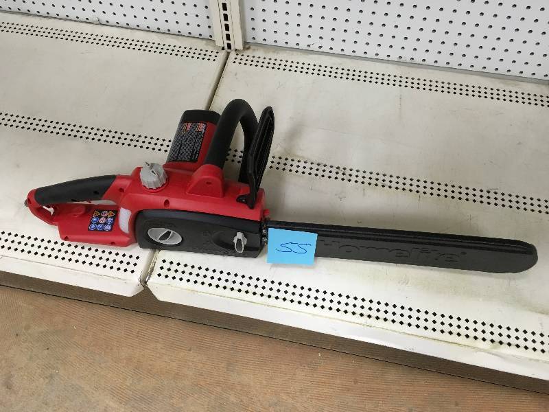 Homelite 16 in. 12 Amp Electric Chainsaw. in working condition