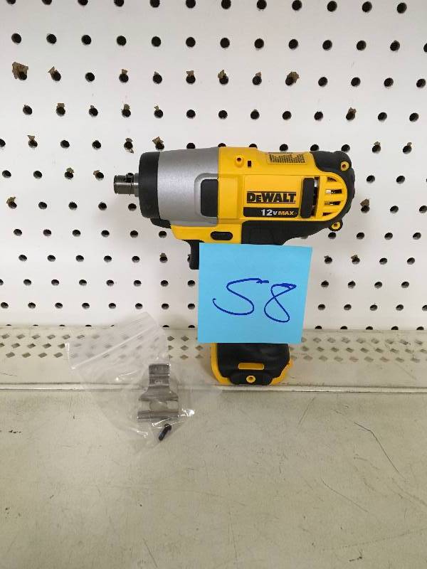 Dewalt 12-Volt Lithium-Ion 14 in. Cordless Impact Driver (Tool-Only) not used
