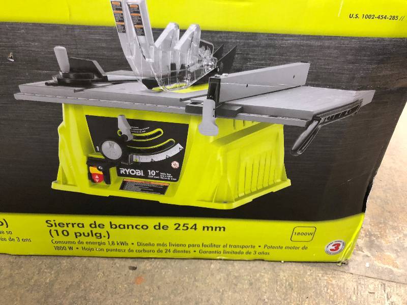 Ryobi 10 in. 15 Amp Table Saw in working conditions
