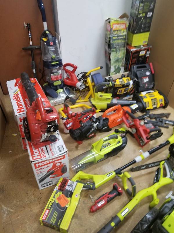 Lot of salvage tools for parts o repair