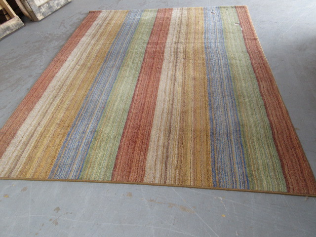 lot 507 image: COMPANY C RUG HANDMADE IN INDIA