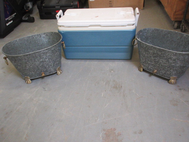 lot 519 image: LARGE IGLOO COOLER  AND METAL ICE BUCKETS.