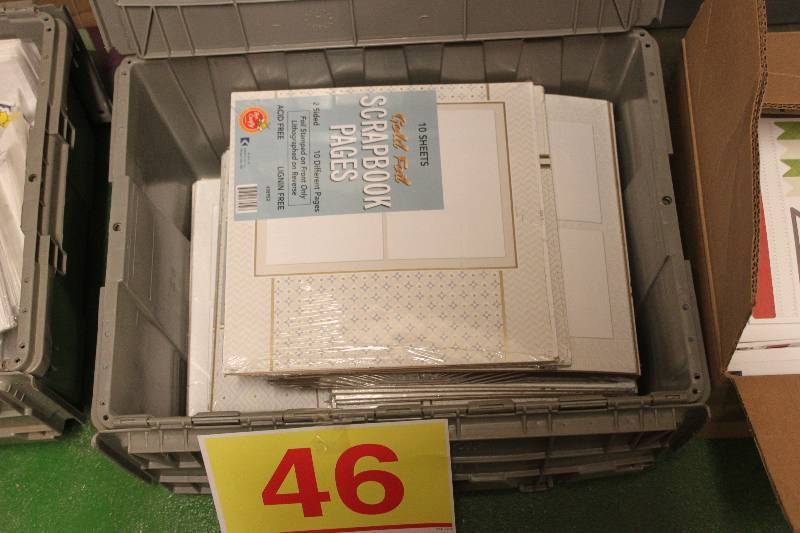 470 12 x 12 Gold Foil Scrapbooking Pages in Retail Packaging