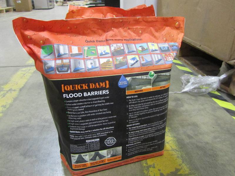 lot 11 image: Quick Dam 17 ft. Flood Barrier (lot of 3)
