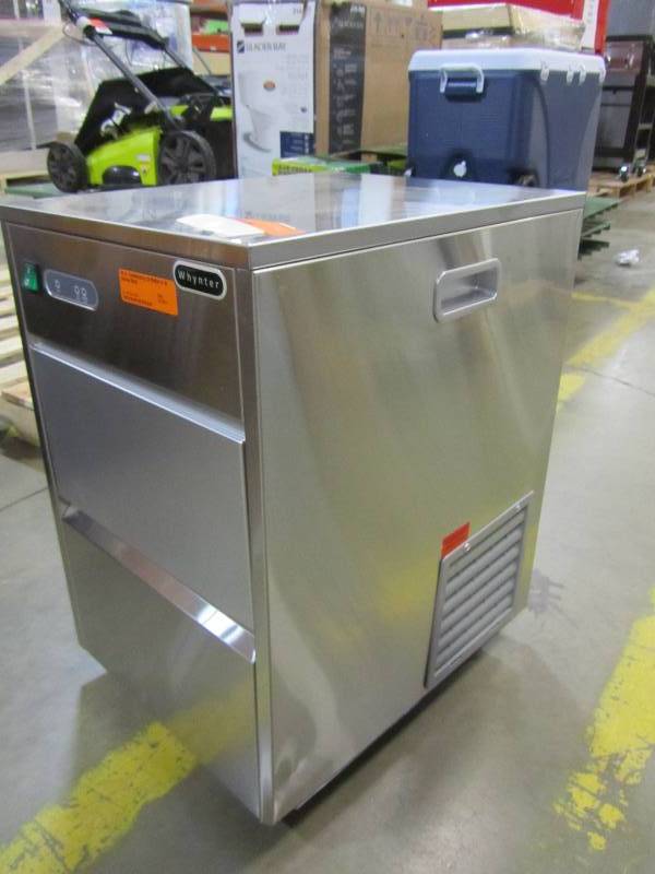 lot 26 image: Whynter 44 lb. Freestanding Ice Maker in Stainless Steel