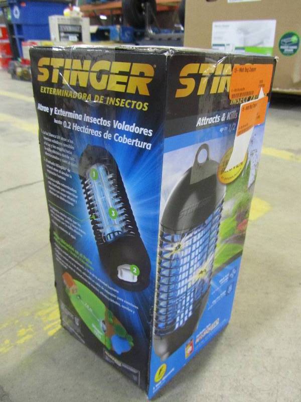 lot 43 image: Stinger 15-Watt Bug Zapper