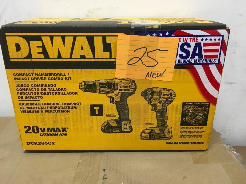 lot 25 image: Dewalt 20-Volt MAX Lithium-Ion Cordless Hammer DrillImpact Driver Combo Kit (2-Tool) with (2) Batteries 1.5Ah, Charger and Bag not used